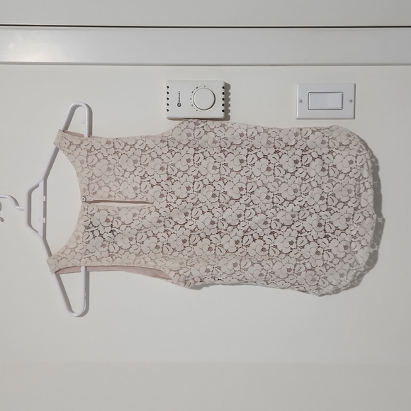 Aritzia Lace Tank XXS - Picture 2 of 7